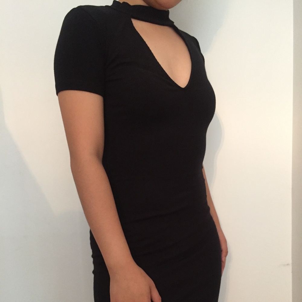 Forever 21 Choker Cut Out  Dress